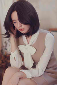 吴艳妮12秒86强势夺冠